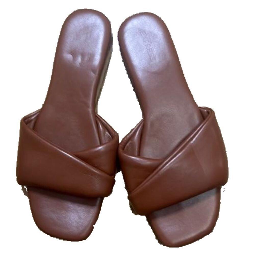 EXPRESS BROWN SANDALS SIZE 8M